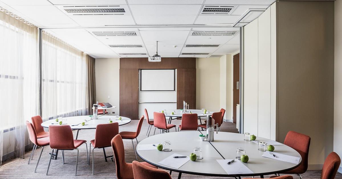 Liverpool 2 Diverse Conference Room