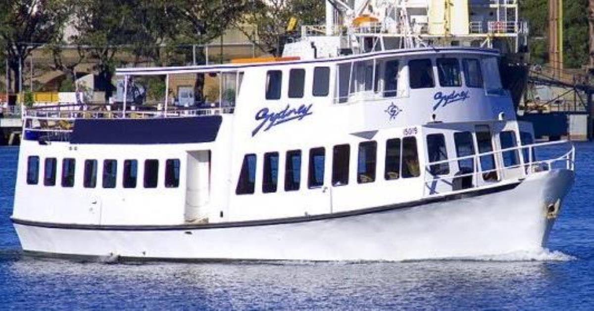 Sydney Harbour Art Deco Boat Space