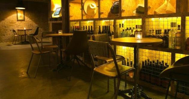 Exclusive Warm and Inviting Venue Used