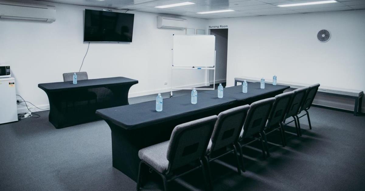 Luxurious Conference Room