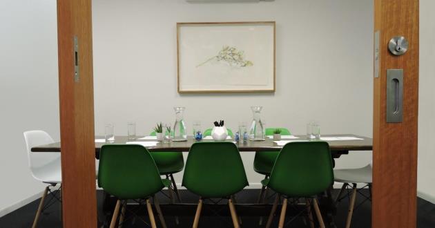 6 Person Meeting Room (Green)