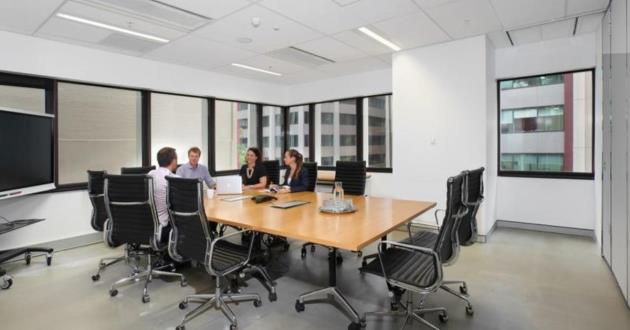 14 Person Meeting Space