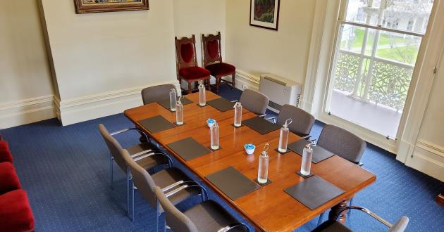 Nash Function Room