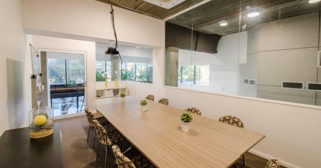 10 Person Boardroom in Neutral Bay (Mezzanine)