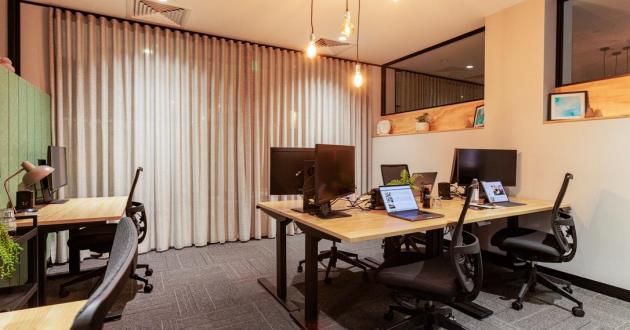Tokyo Casual Office with 8 Desks- Fitzroy