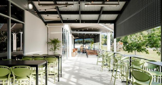 Sports Bar Verandah