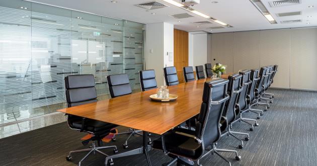 Everest | 18 Person Boardroom