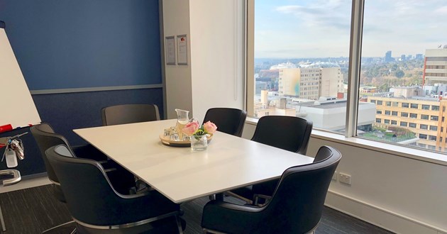 Professional 6 person Meeting Room in Melbourne CBD(L15 M4)