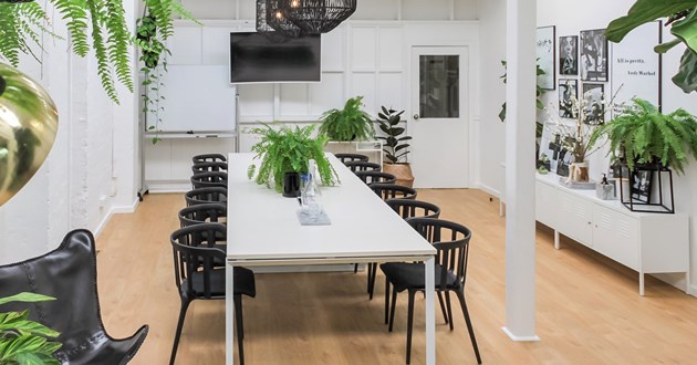 8- 20 Person Meeting Room