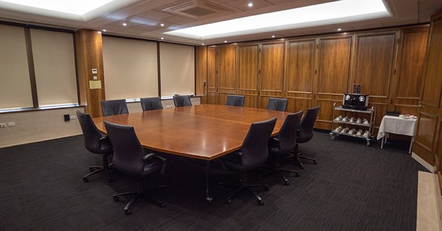 Modern Boardroom for 16 Guests in Melbourne (BR1)