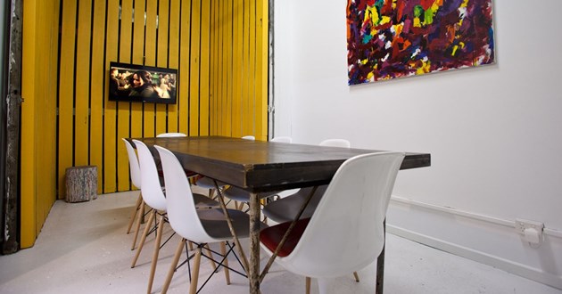 Contemporary Meeting Room for 10 at Ireland Street