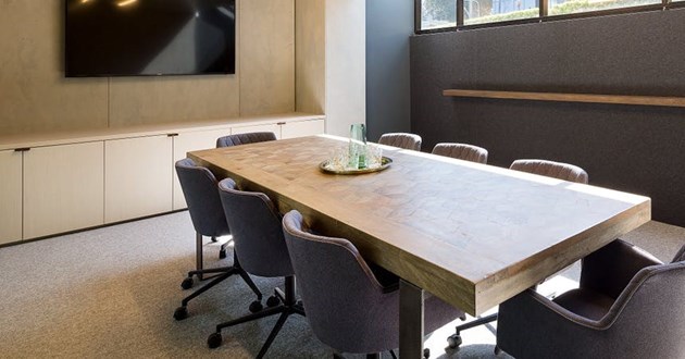 Spacious Meeting Room for 8 Guests at Edgecliff