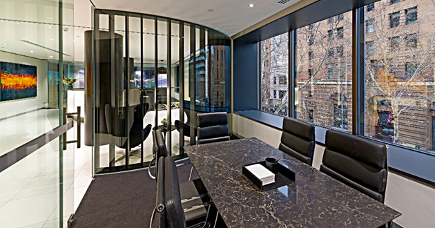 EOS - Stunning Meeting Room for 6 Guests