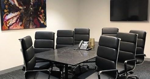 Tiger - Meeting Room for 8 People at Box Hill