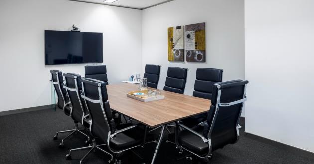 Marlborough | 8 Person Meeting room