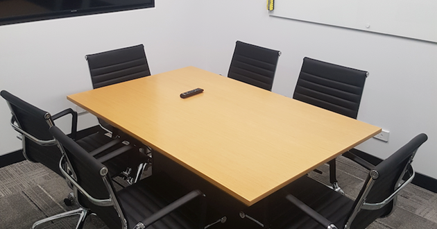 6 Person Meeting Room in Milton