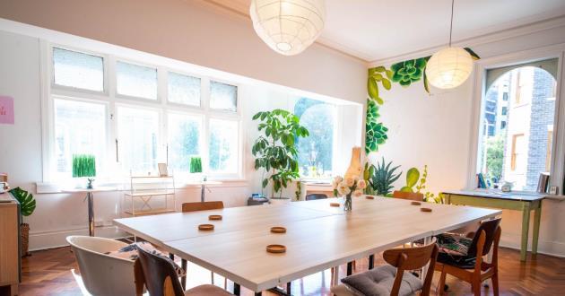 20 Person Meeting Room + Breakout Room (20 pax)