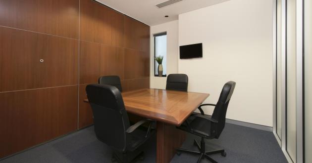 4 Person Meeting Room near Brisbane Airport (Downstairs)