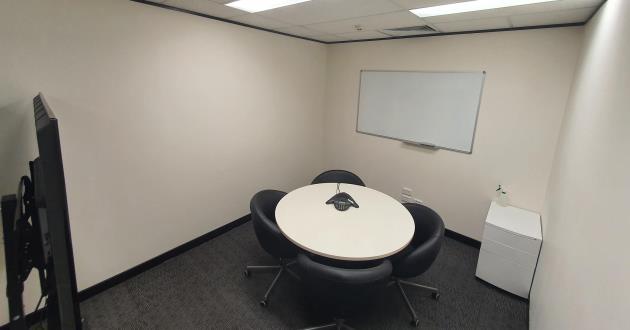 4 Person Meeting Room in North Sydney