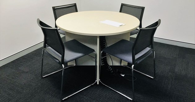 4 Person Meeting Room in Spring Hill