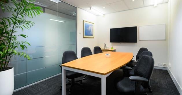 8 Person Meeting Room
