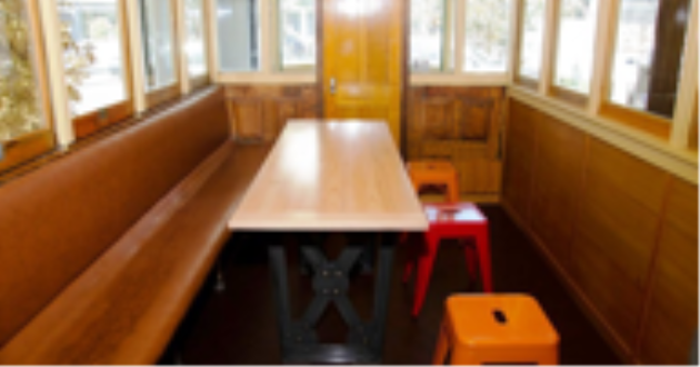 Creative 6 Person meeting space on Tram