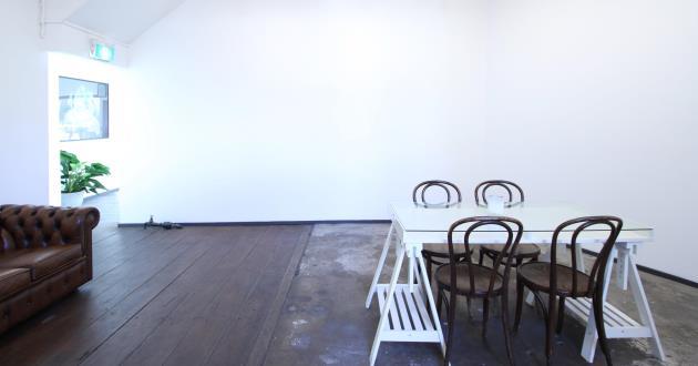 15 Person Boardroom (Middle Room)