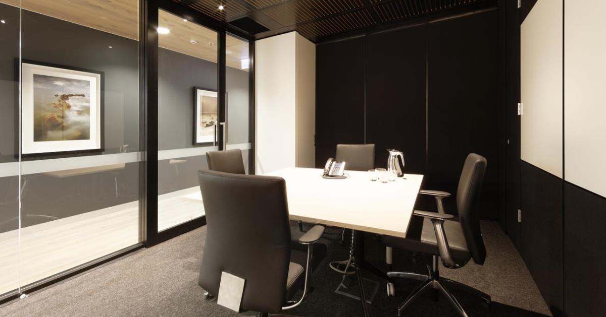 4 Person Boardroom Space (Level 11)