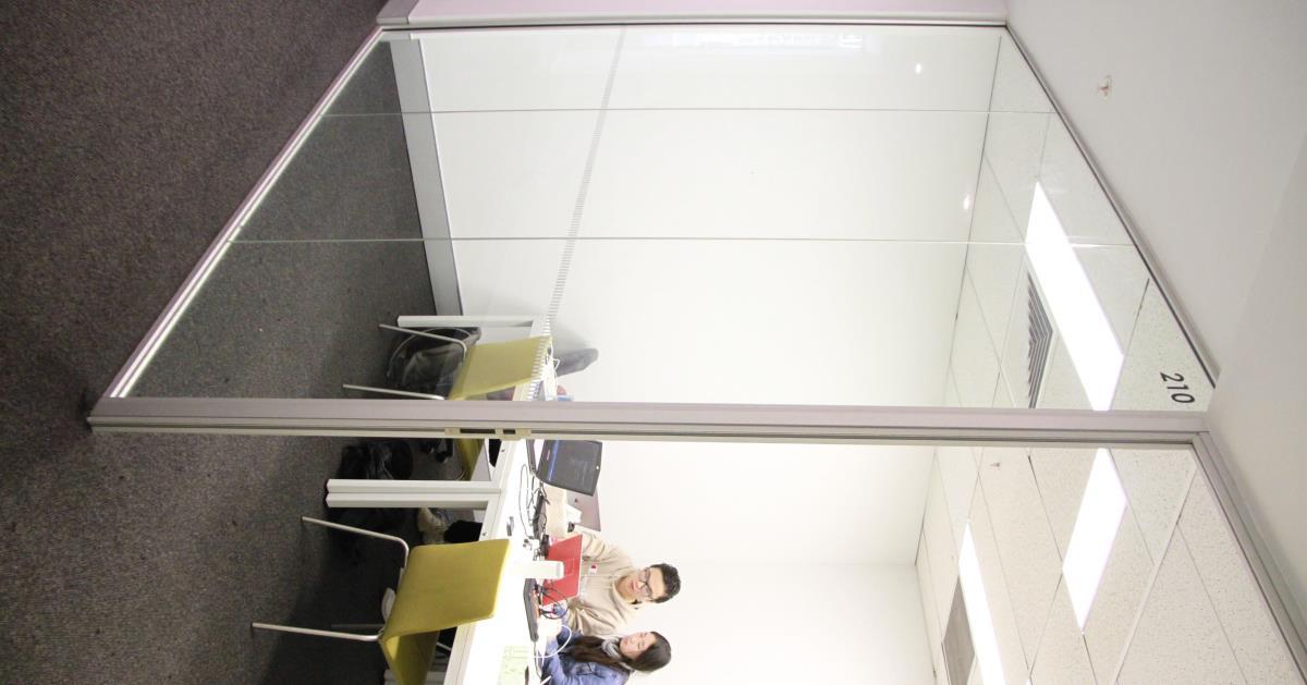 large good condition class room