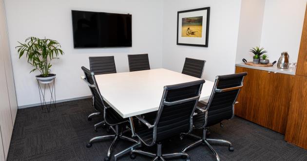 6 Person Meeting Room (Level 8)