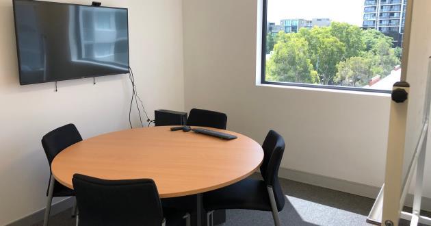 Light Filled 4 Person Meeting Room