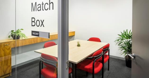 Match Box | 6 Person Meeting Room