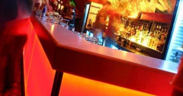 Front Bar