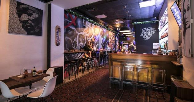 A Casual Style, Non-Exclusive Use of Venue