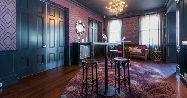 The Wine Lounge