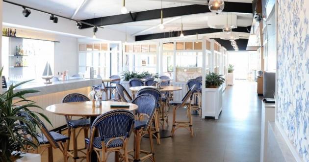 Exclusive Waterfront Cocktail Bar