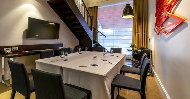 Luxurious Private Loft Suites