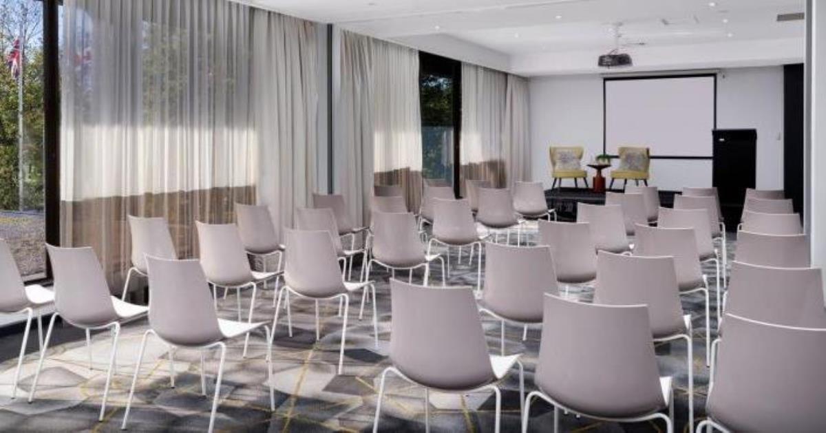 Private Think Tank in the Heart of the City (Studio 2)