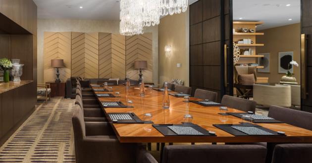 Podium Room 5