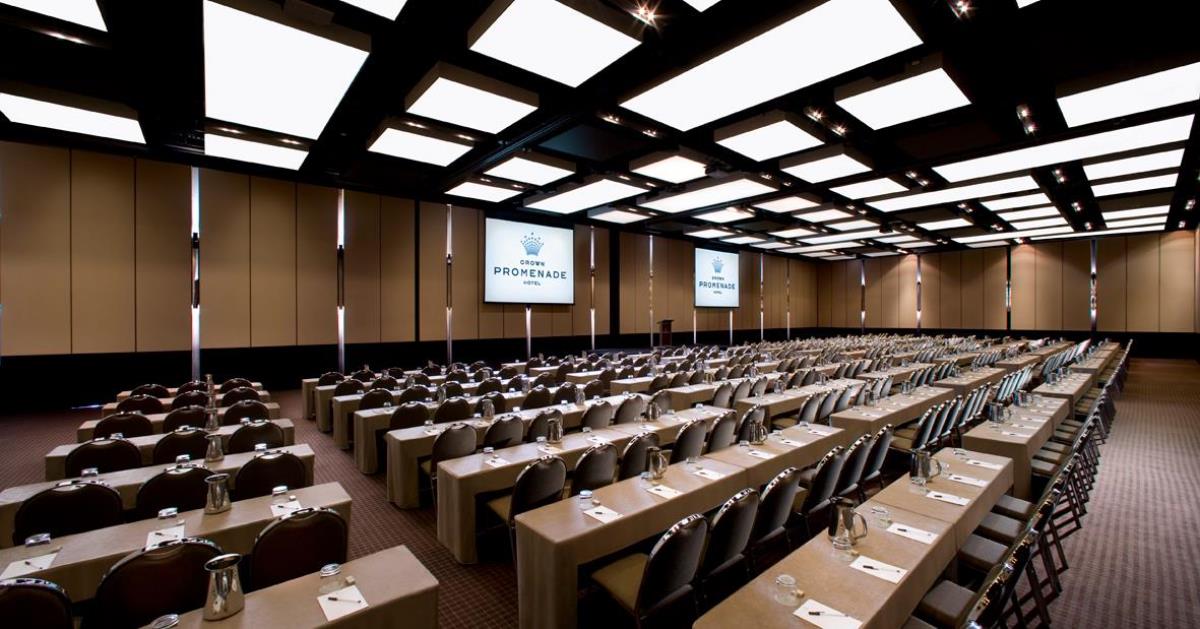 Promenade Room