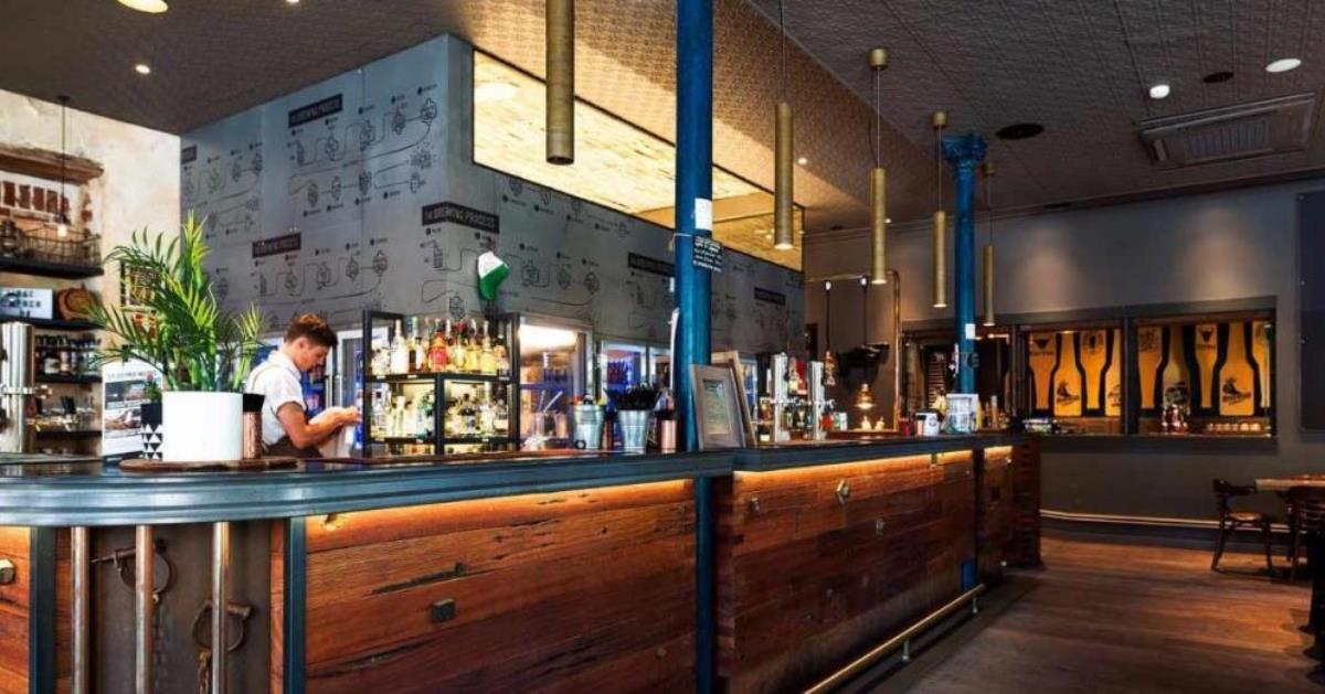 Marine Lounge Bar